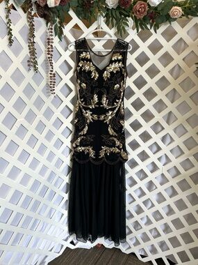 Black Gold Sequin Beaded Formal Dress Size Small Sleeveless Midi Evening Prom